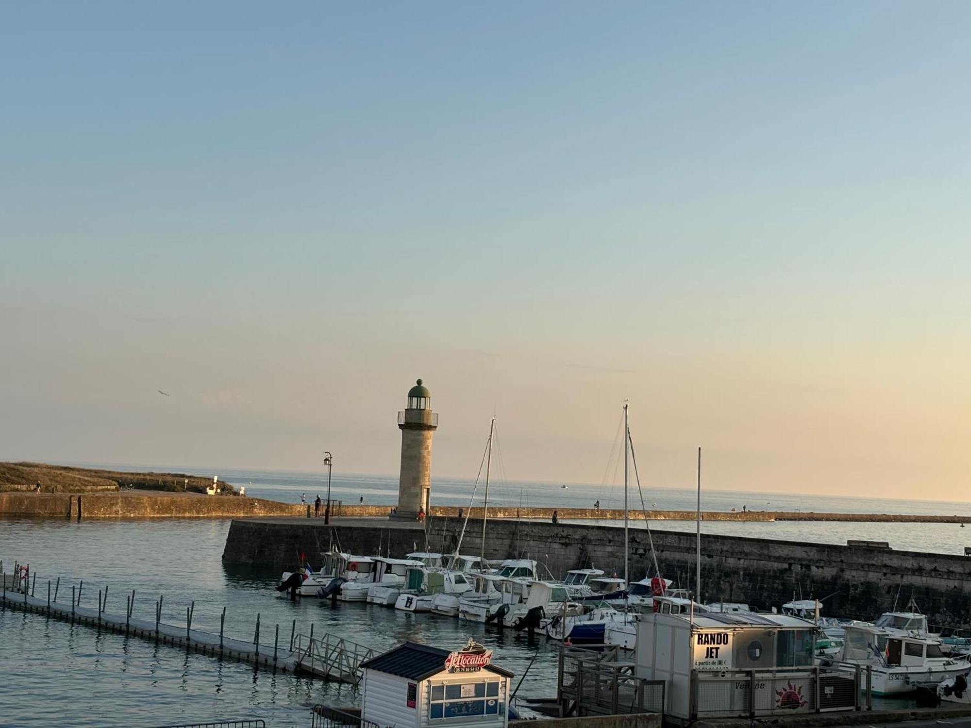 サン・ジル・クロワ・ド・ヴィVue Panoramique Port Et Oceanアパートメント エクステリア 写真