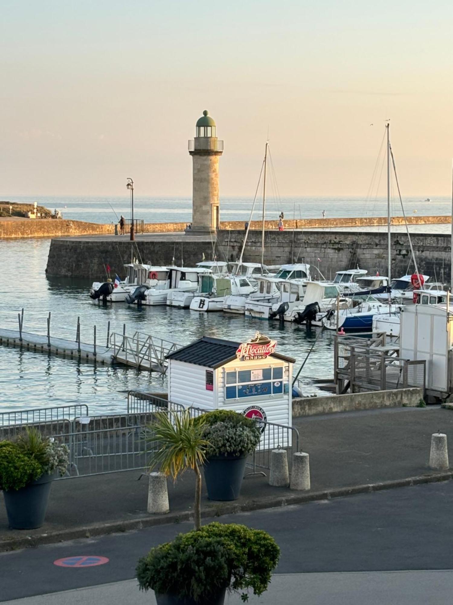 サン・ジル・クロワ・ド・ヴィVue Panoramique Port Et Oceanアパートメント エクステリア 写真